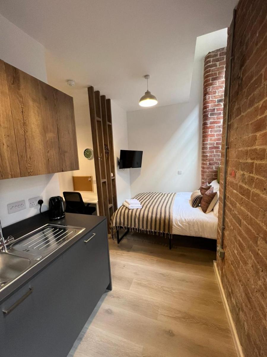 Silk Mill Studio Sleeps 3 - Housity
