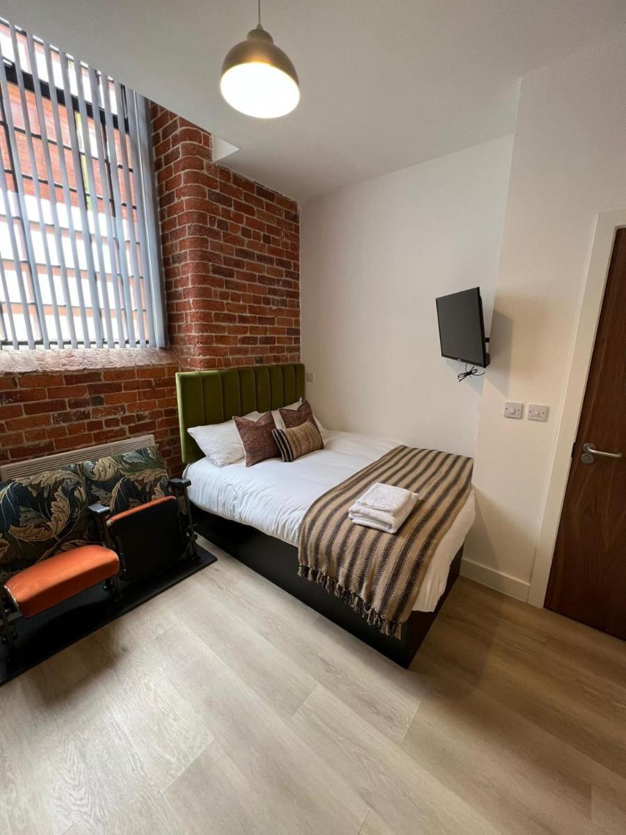 Silk Mill Studio Sleeps 3 - Housity