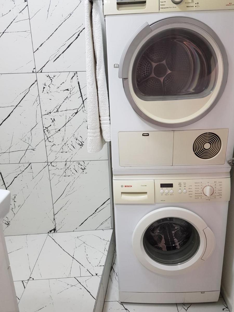 FARAON pn 2 - Housity