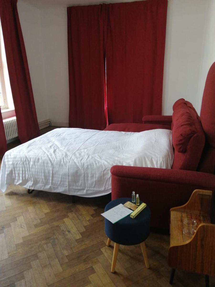 Anglo House - Housity
