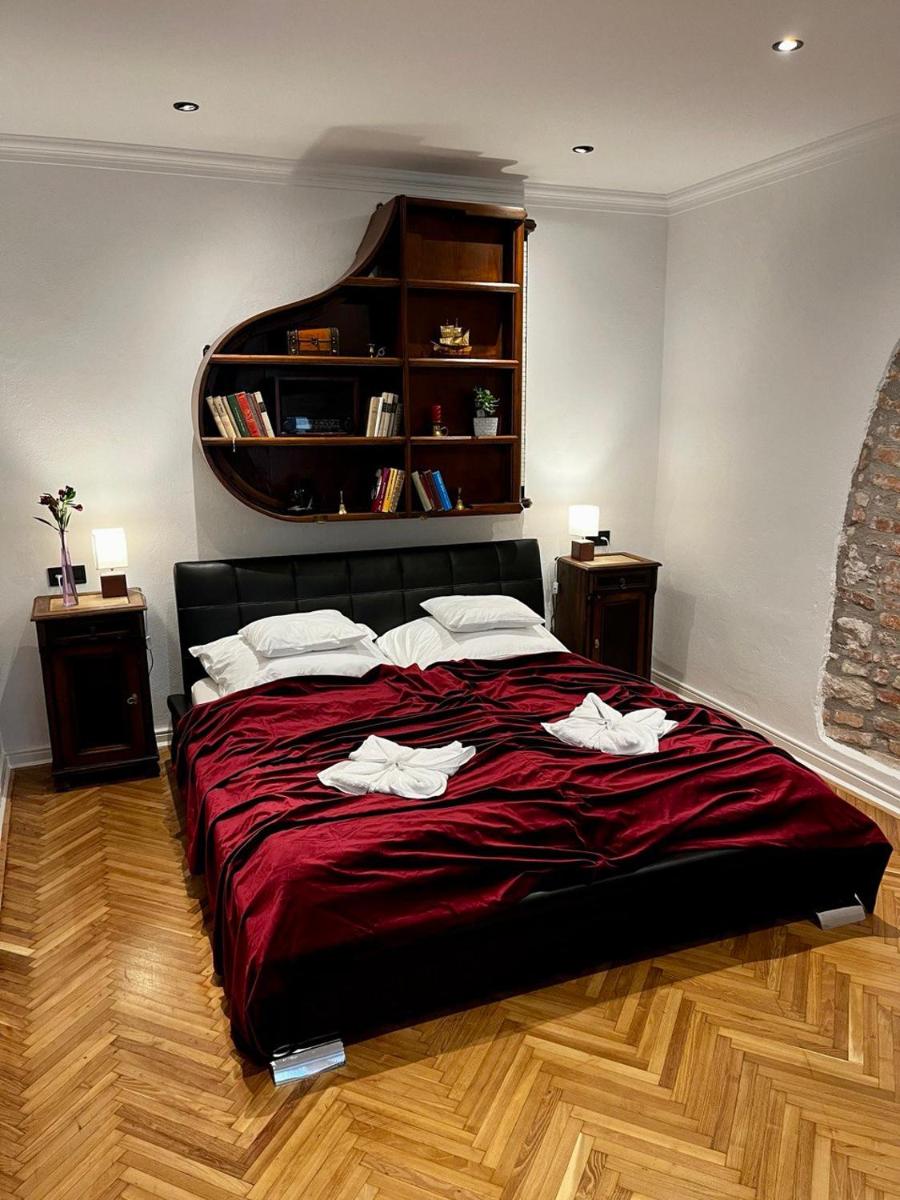 Varga Apartman - Housity
