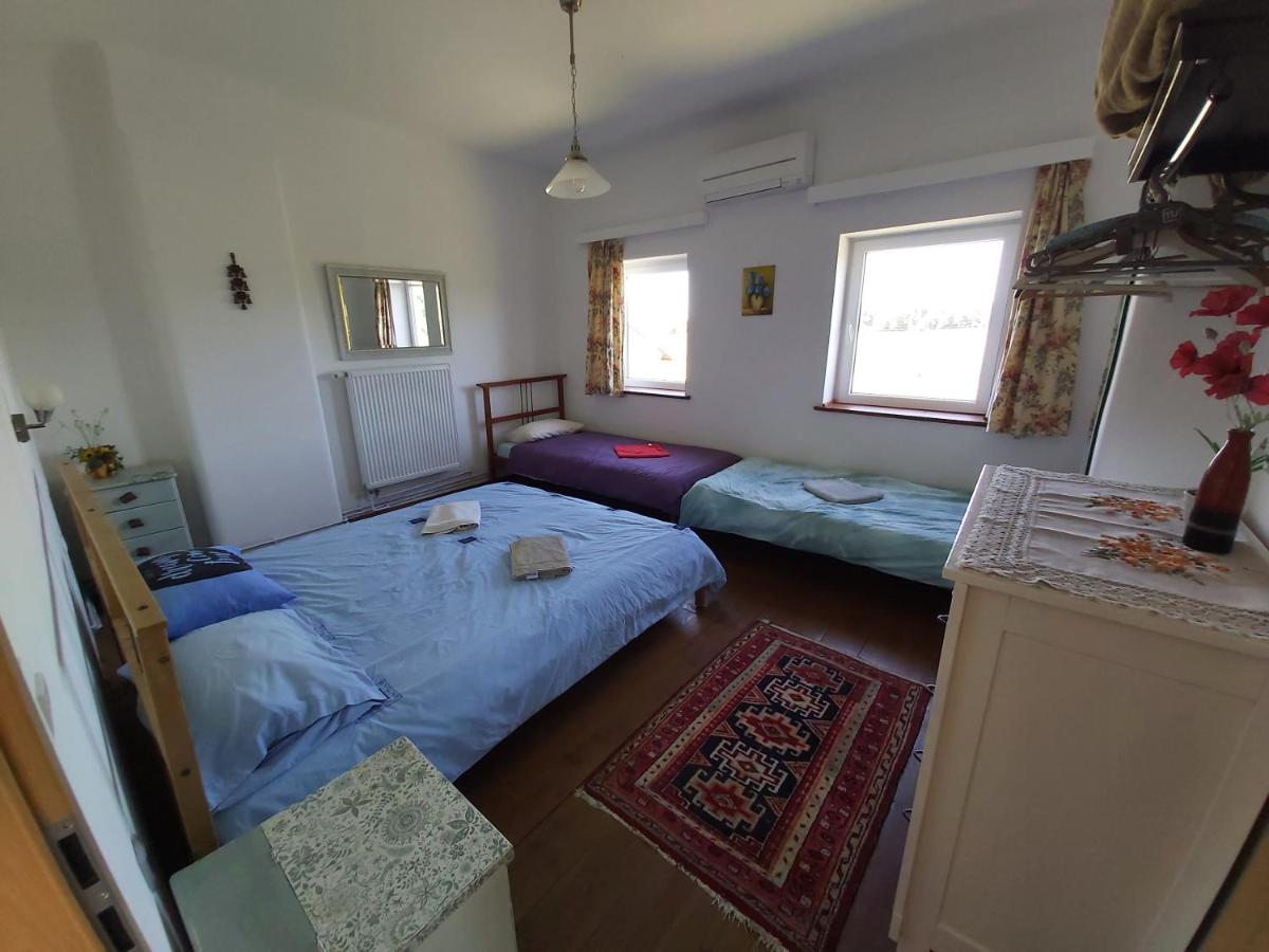 Mill House Apartment and Camping - Housity