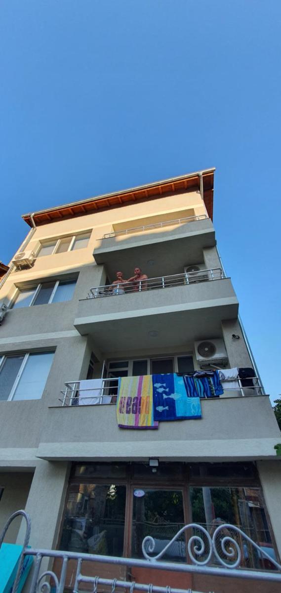 Нашата къща 