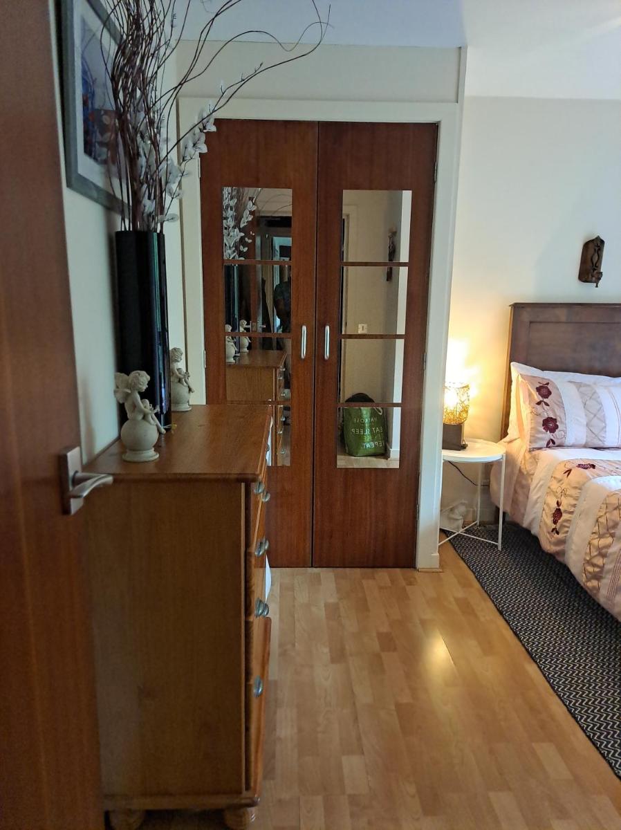 Modern aparment by Brick Lane, London - Housity