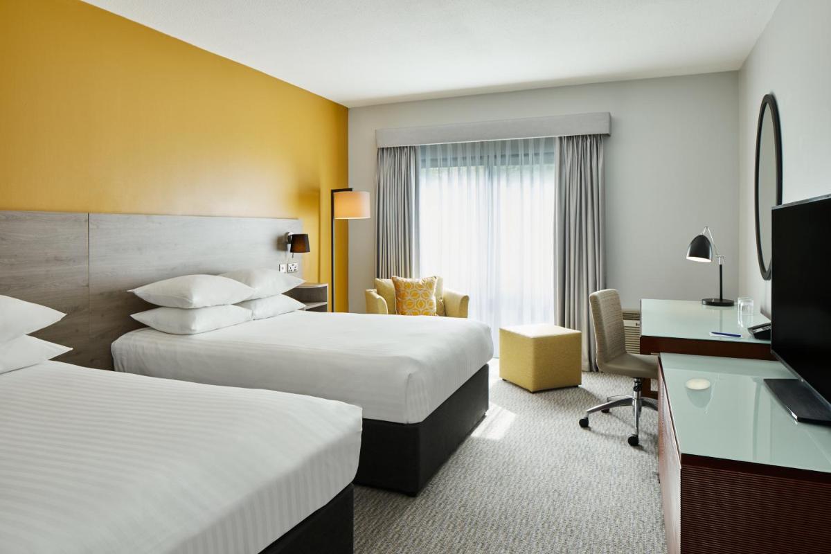 Delta Hotels by Marriott Cheshunt - Housity