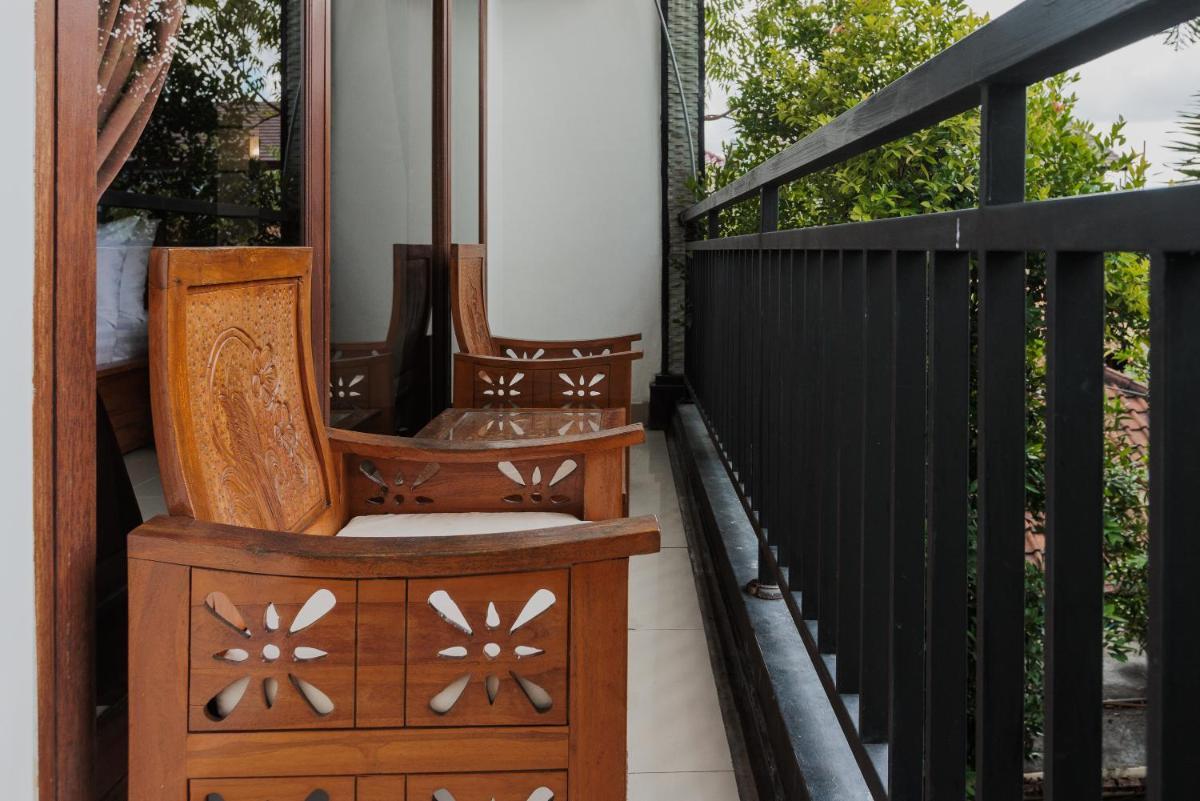 Padma Villa - Housity