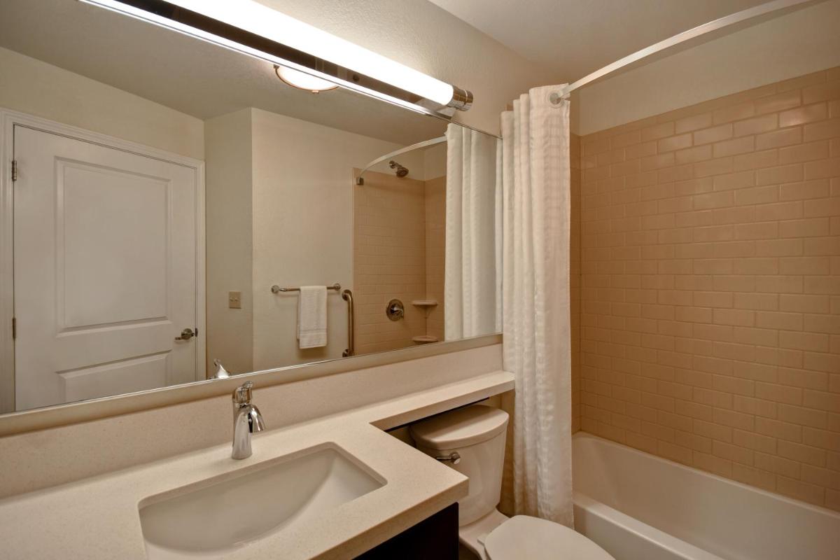 Candlewood Suites Carrollton by IHG - Housity