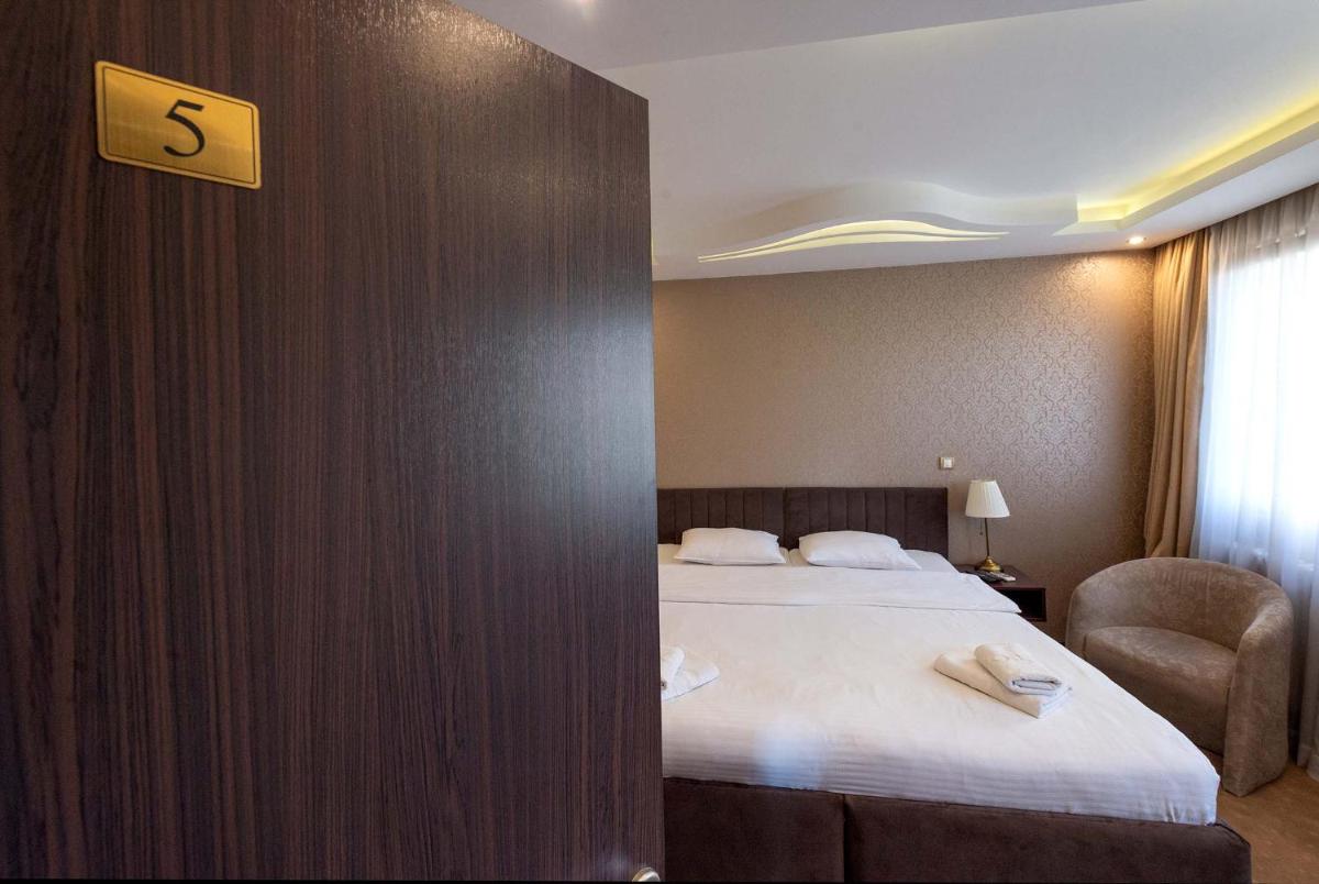 Apartments Depandans by Djokovic - Housity