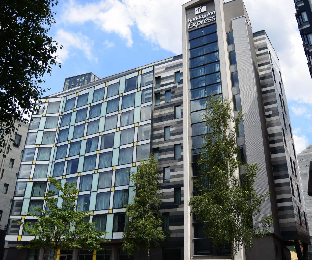 Holiday Inn Express Manchester City Centre Arena, an IHG Hotel - Housity