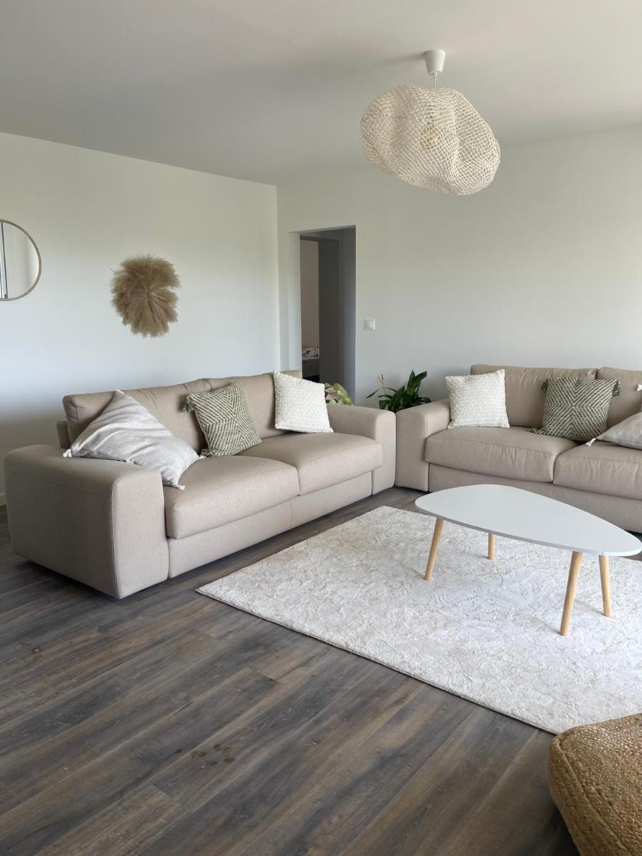 Appartement en centre - résidence privée, vue mer - Housity