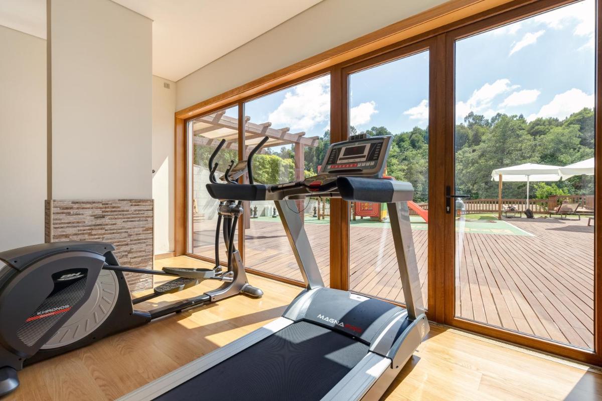 O centro de fitness e/ou as comodidades de fitness de Hotel Rural Vale Do Rio