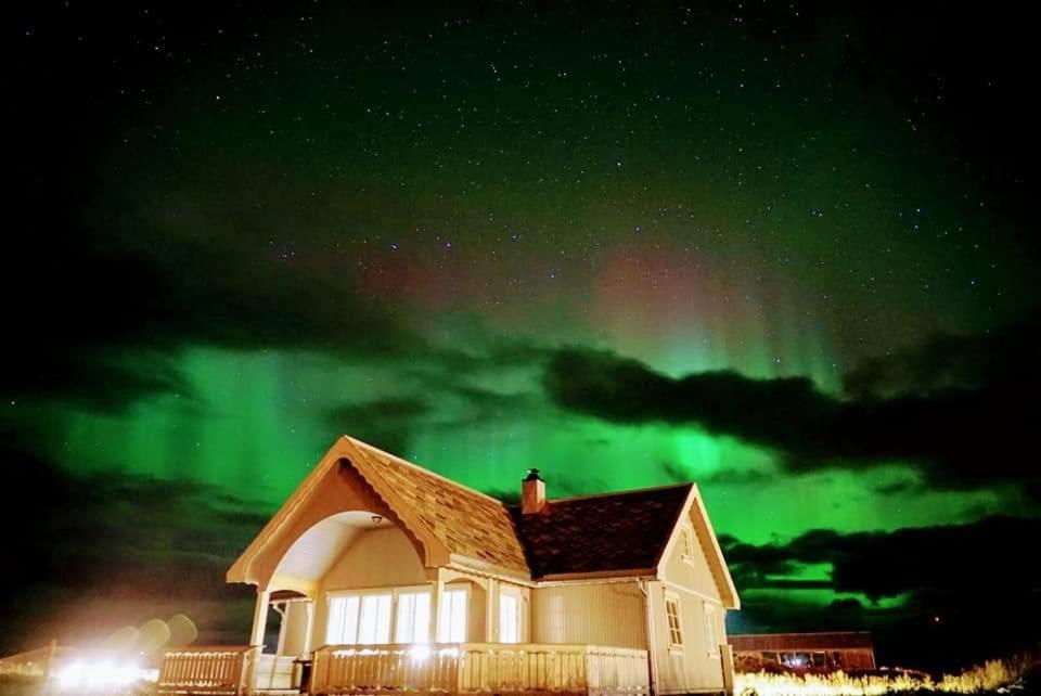BanPim Beachside Lofoten - Housity