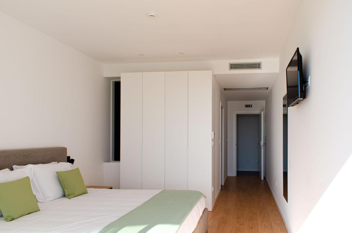 Marinhas Bed & Breakfast - Housity