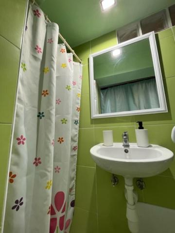 Holiday Gole Alcantara Graniti Room - Housity