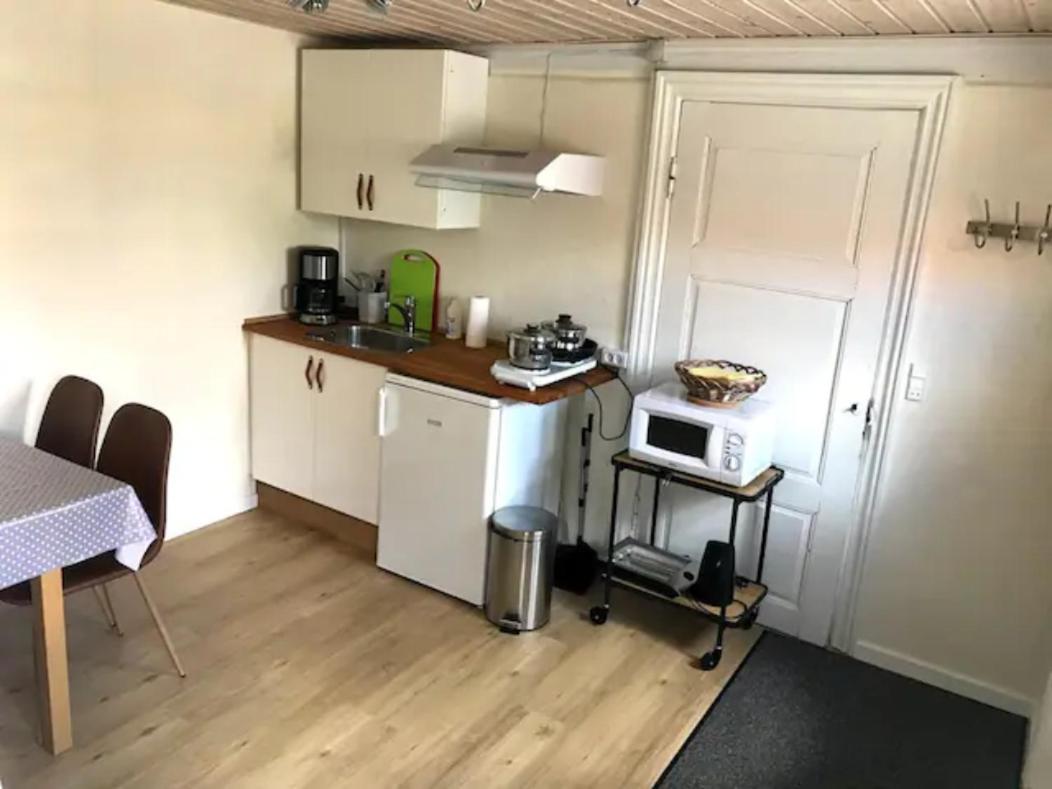 Authentic house, nice view, close to Aakirkeby - Housity