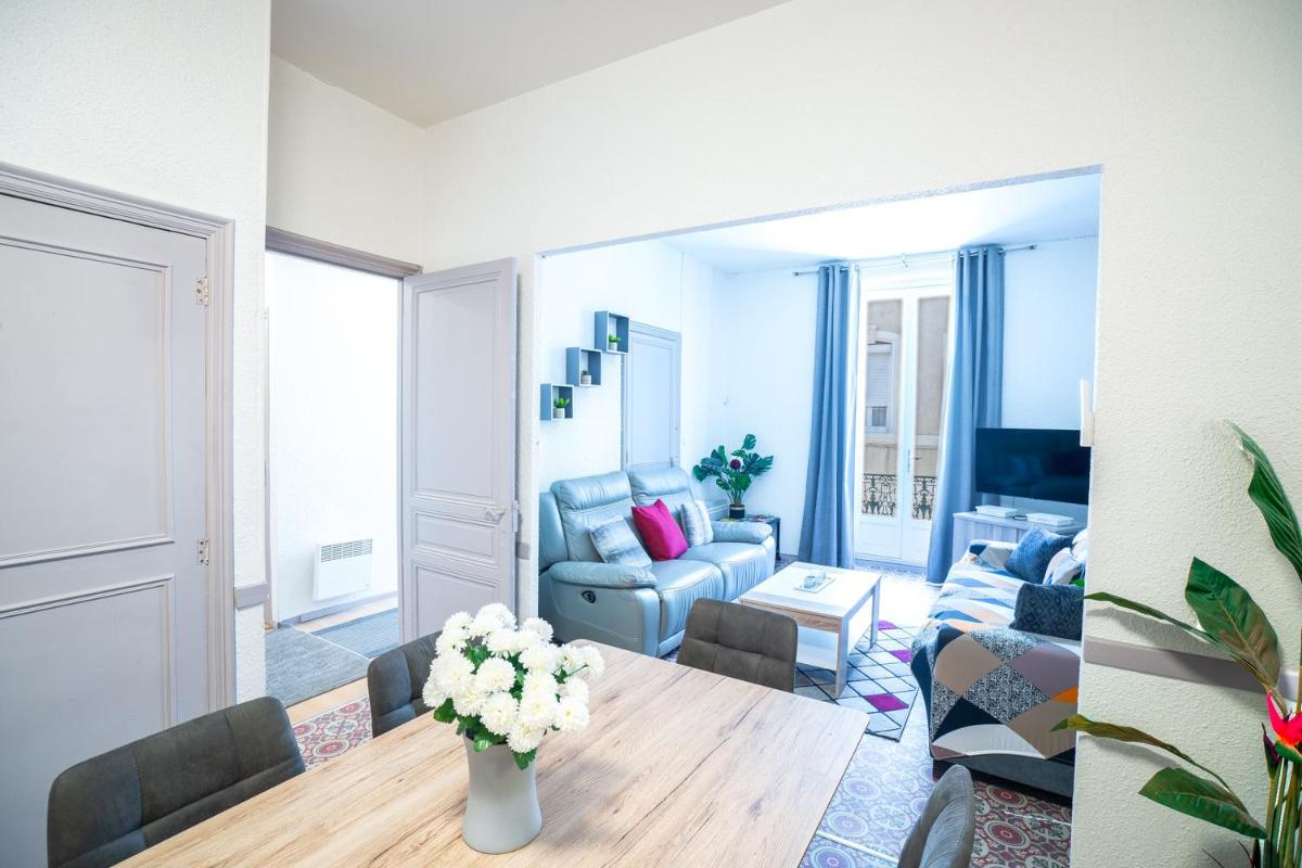 Appartement Les Halles , Climatisation, Terrasse, Garage - Housity