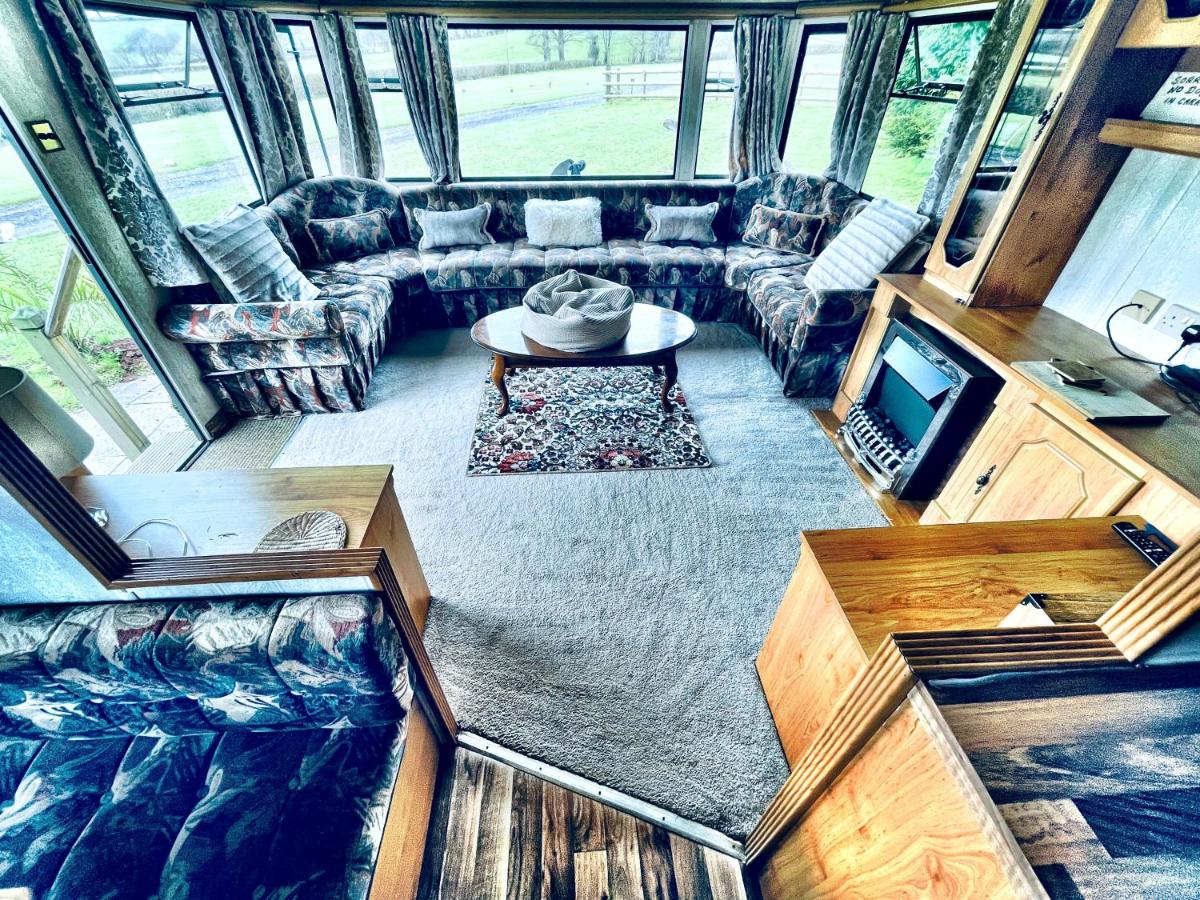 CAYORETREAT STATIC CARAVAN - Housity
