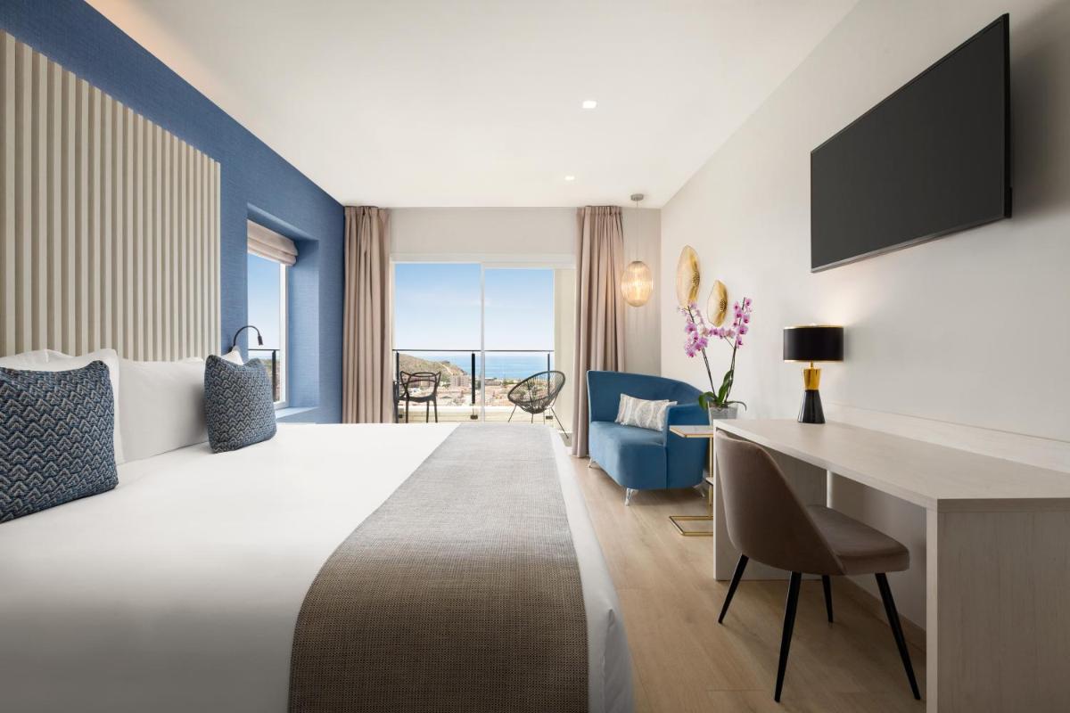 Ramada Resort by Wyndham Puerto de Mazarron - Housity