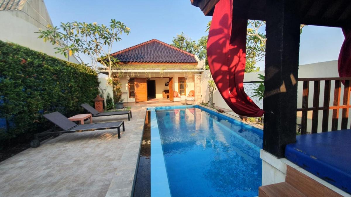 Private pool Rosseno Sabina - Hizvo