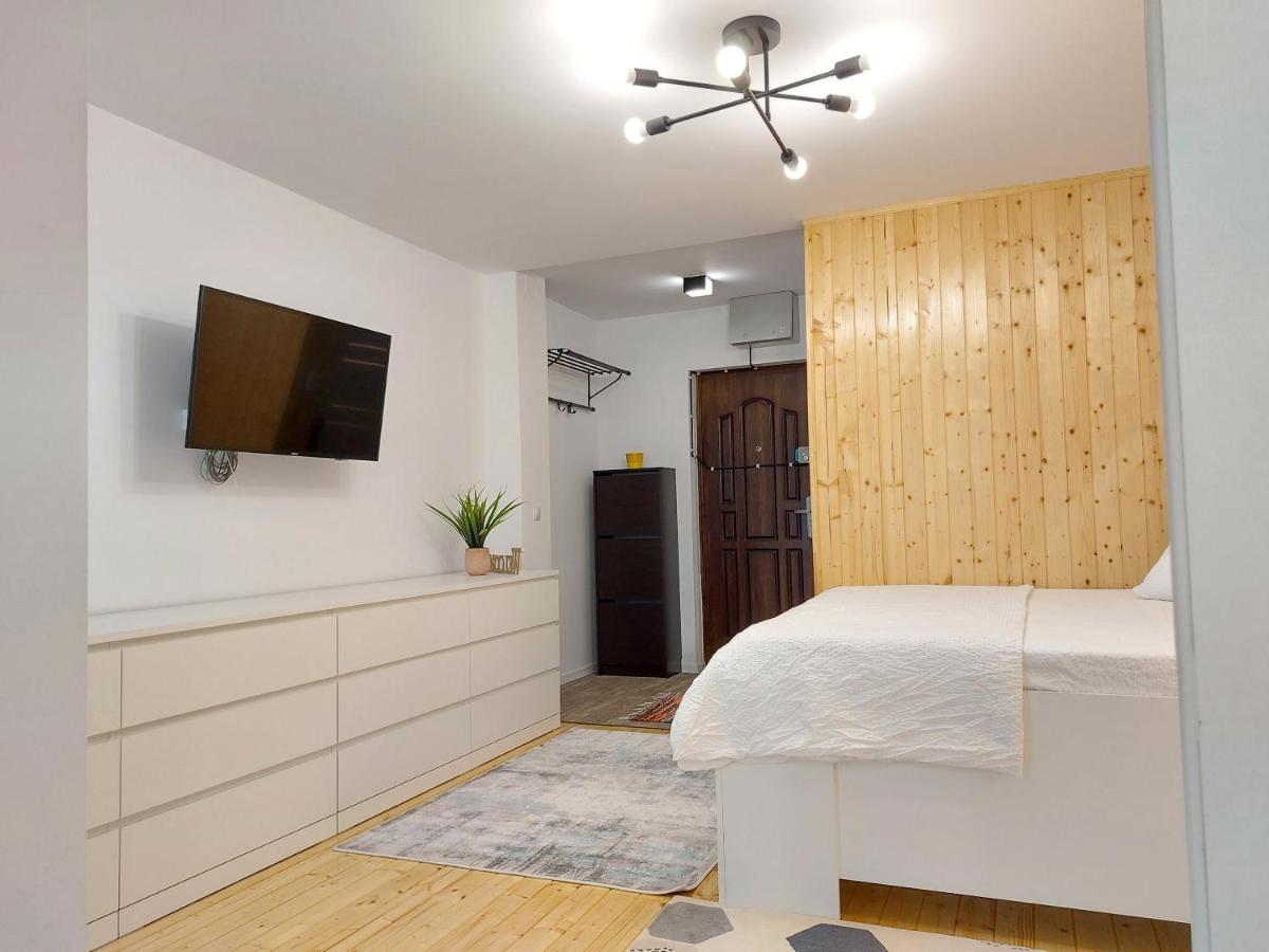 STUDIO 22 - Housity