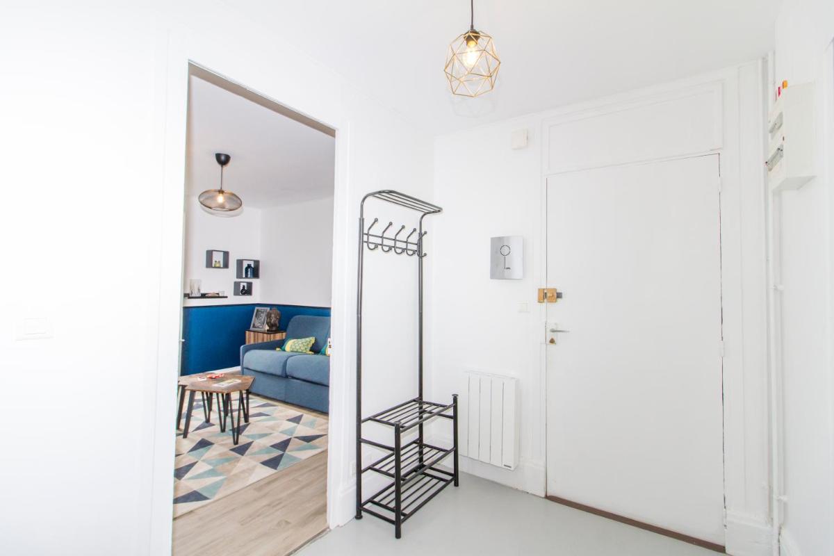 LES NARCISSES - Housity