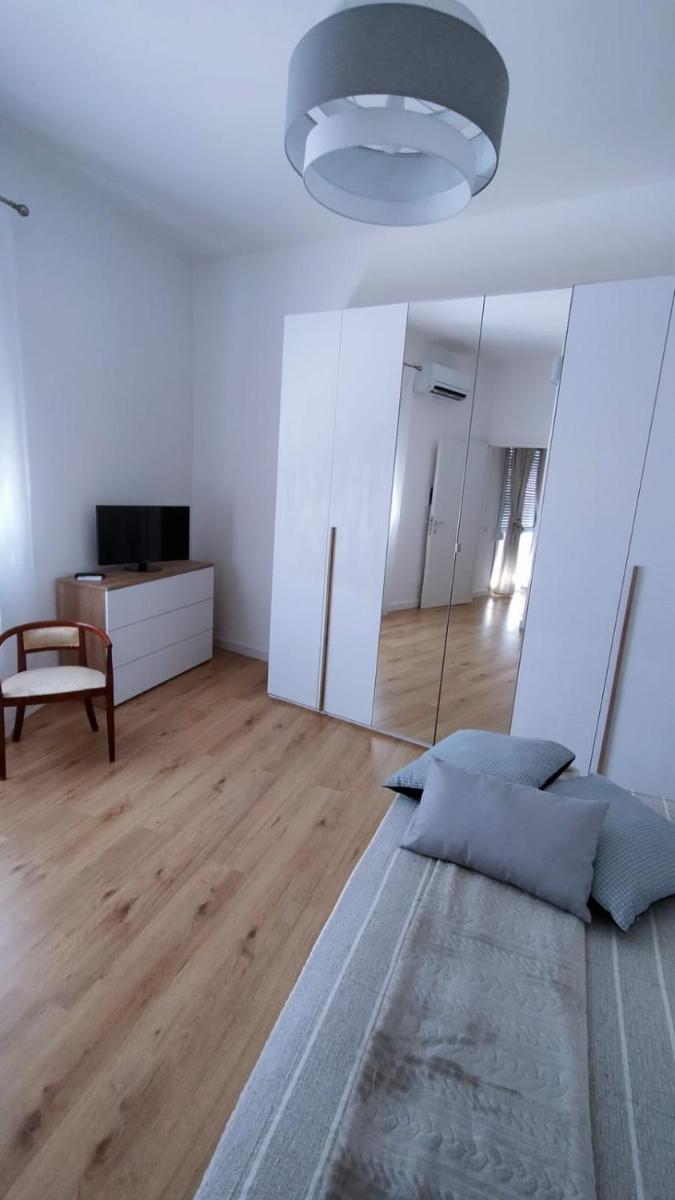 Helianthus - Housity