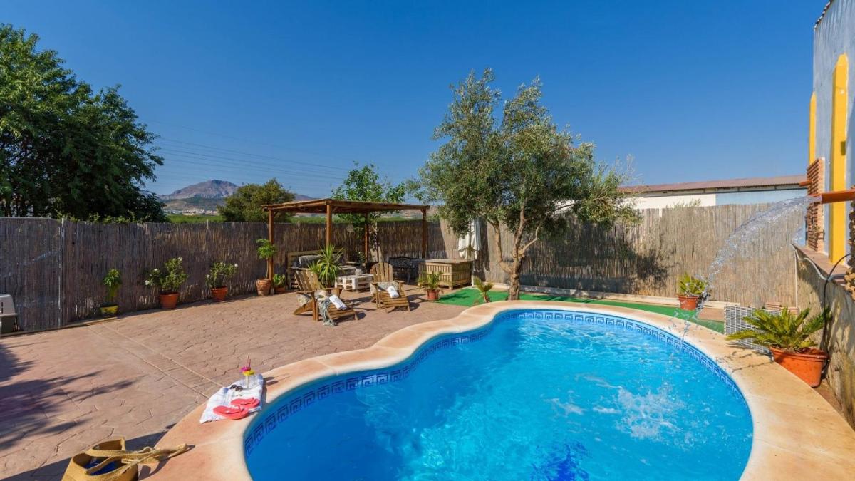 Cortijo los Dólmenes Antequera by Ruralidays - Housity