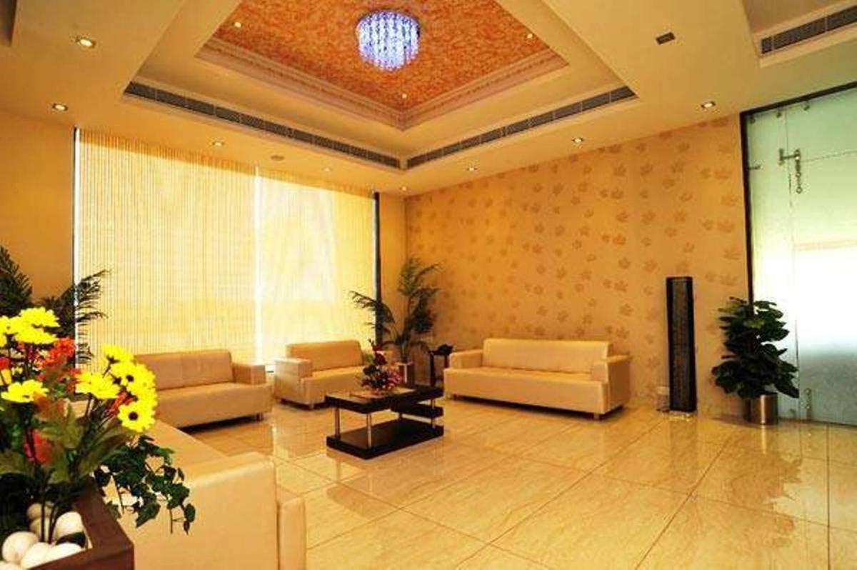 Krsna Lila By The Blues - Housity