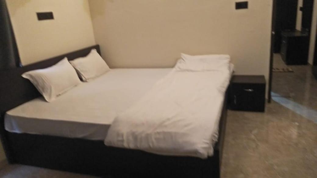 Suitetrails - Jayshin Lake Vaitarna Resort - Igatpuri
