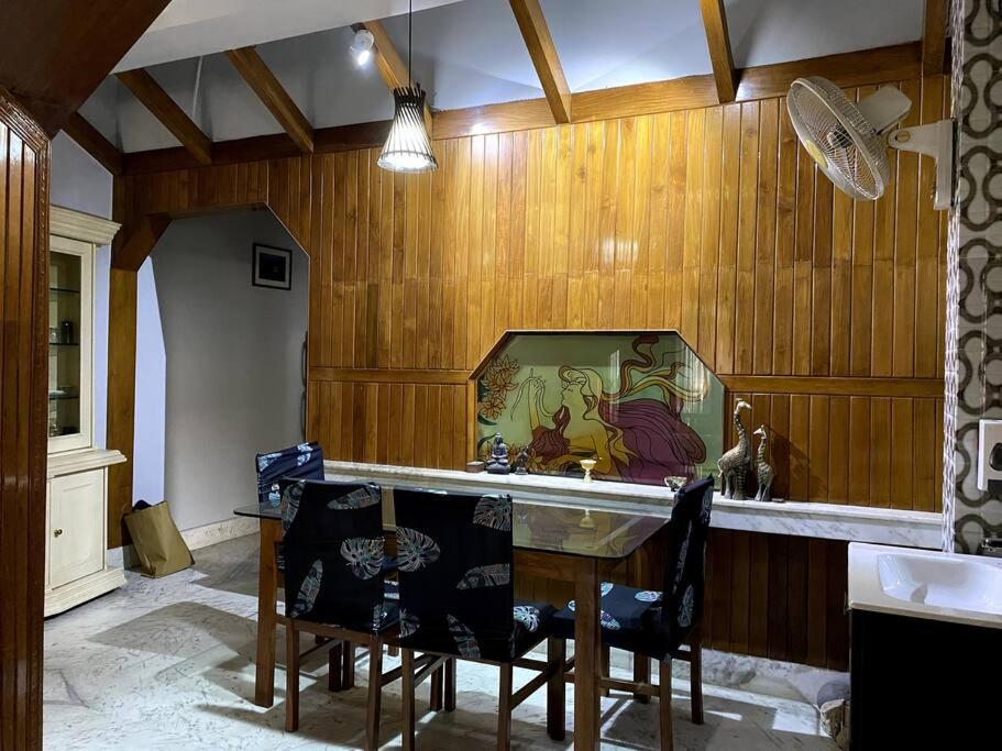 HappyVilla Vacation Home - Housity