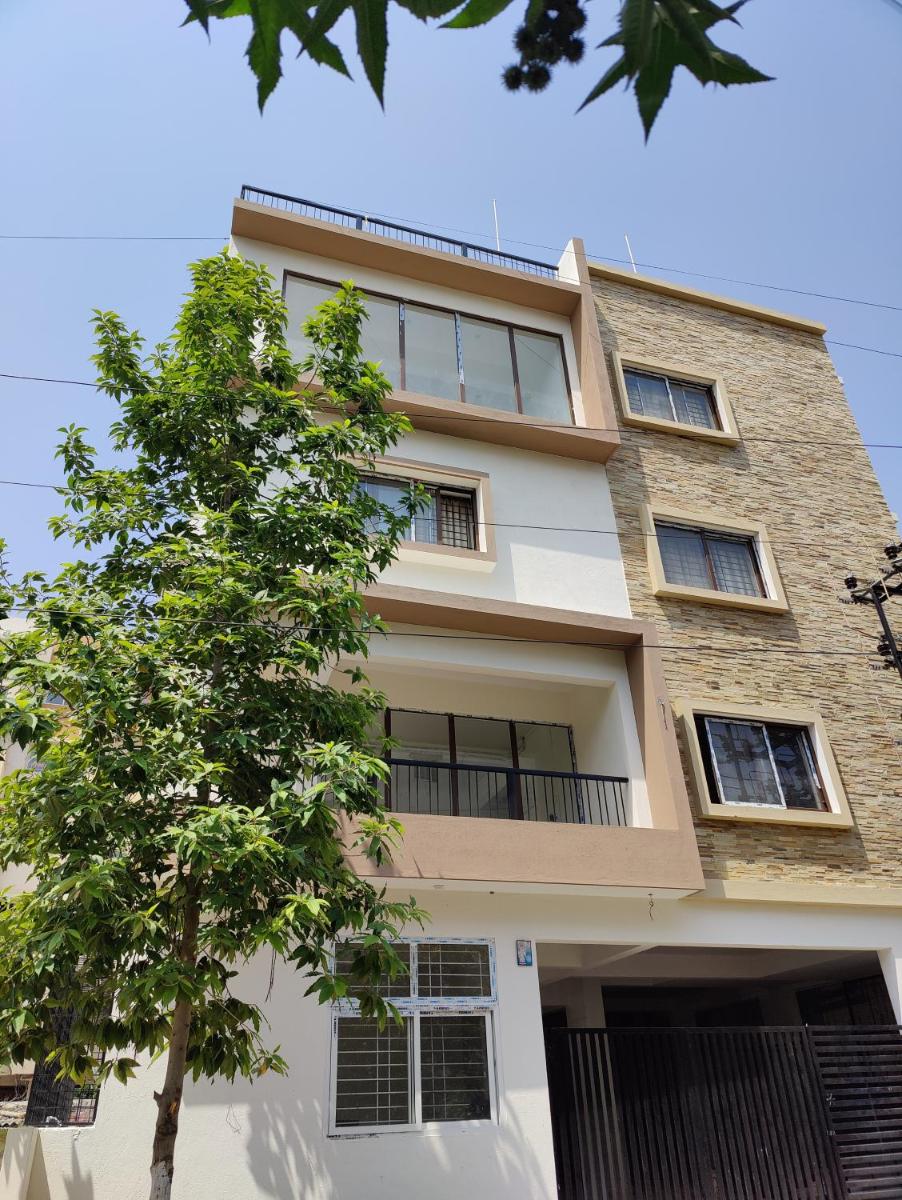 Catalyst Suites - Housity