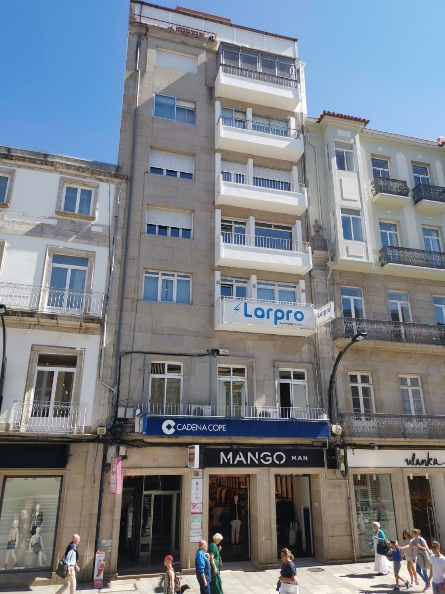 Apartamentos O Candil - Housity
