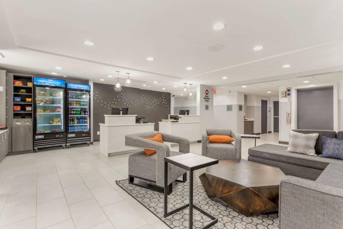 Best Western Plus Magnolia Inn & Suites - Hizvo