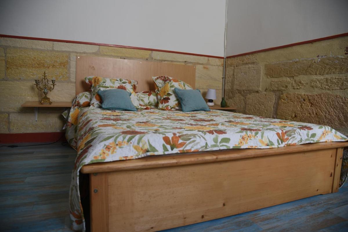 Suitetrails - Chambre d'hôtes avec jacuzzi en extérieur