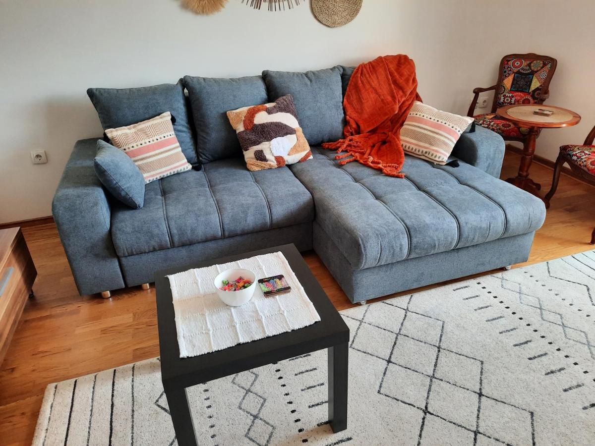 Biser Dunava -- Pearl of Danube Apartment - Housity