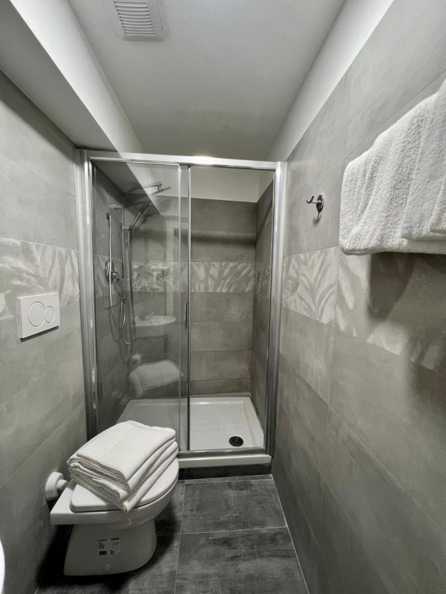Favola Romana - Guest House - Housity