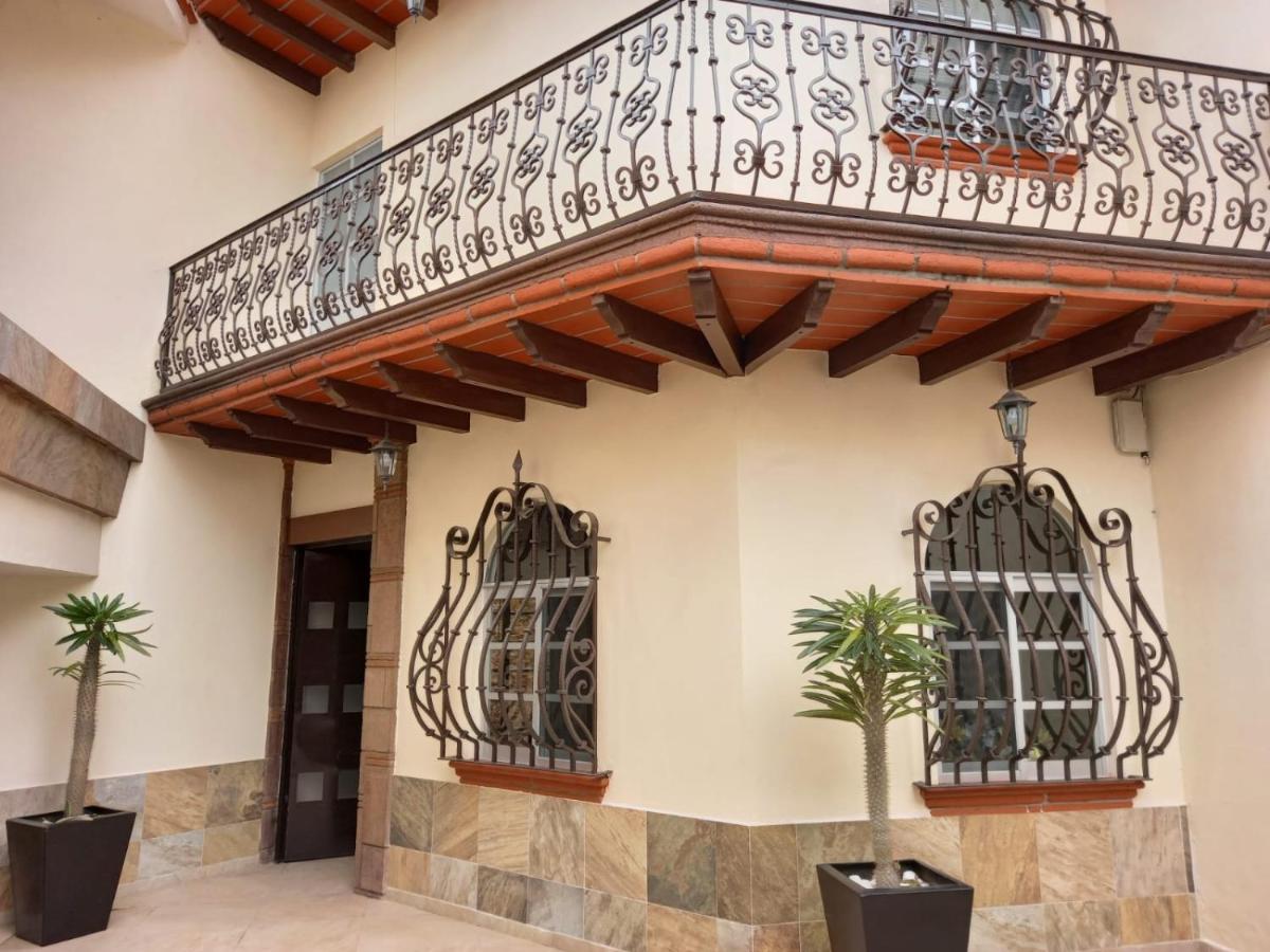 Casa María Luisa - Housity