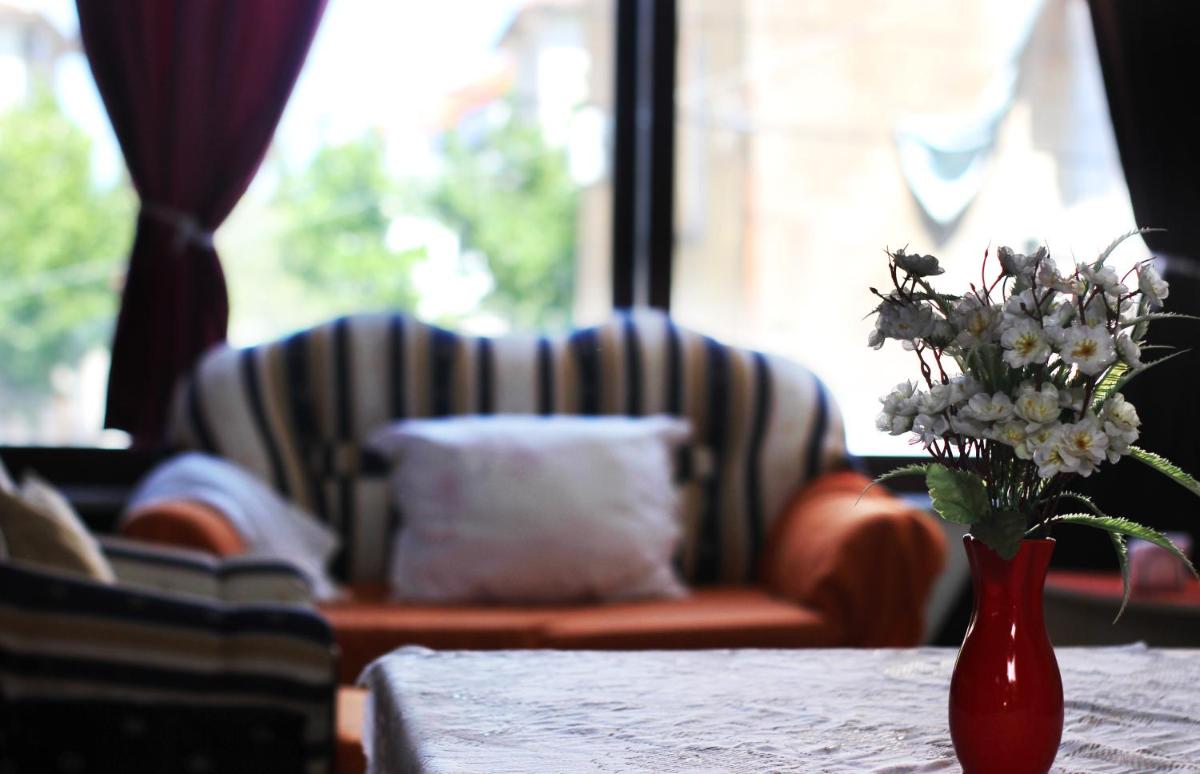 Sunset Hostel - Housity