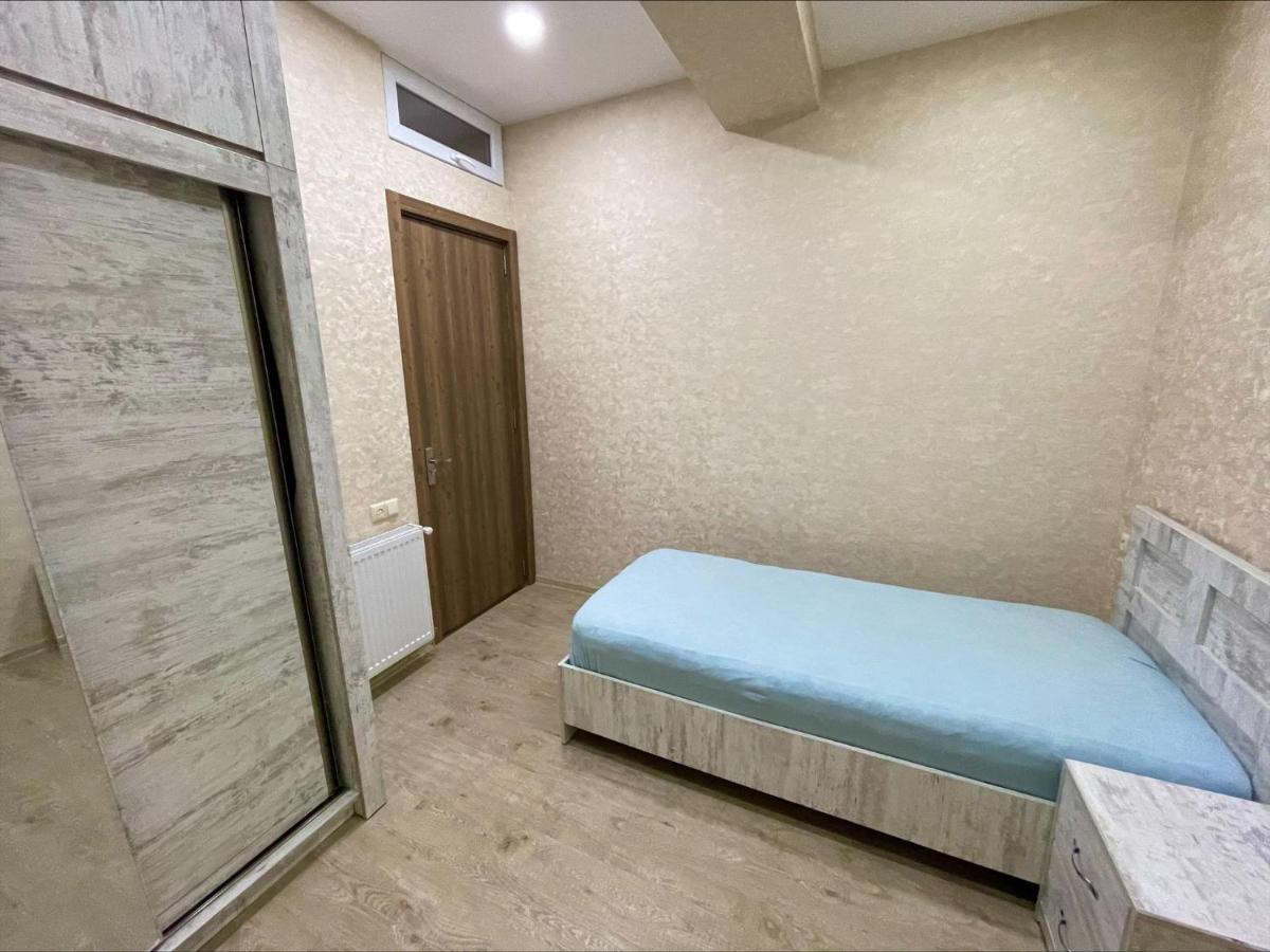 2 Bedroom Flat near Goodwill - Housity