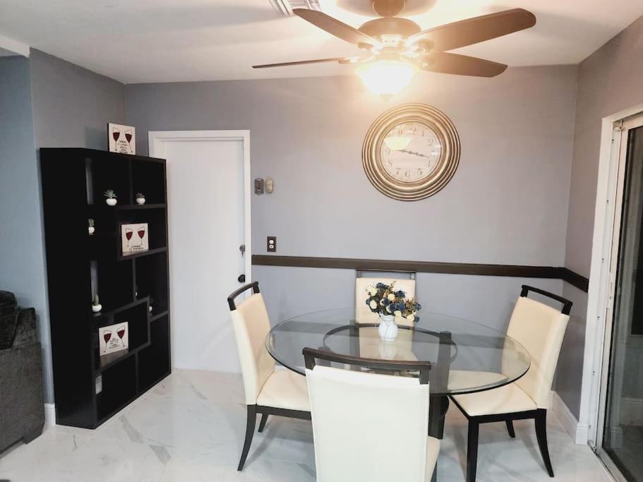 Charming 3bdrm home in N. Lauderdale - Housity