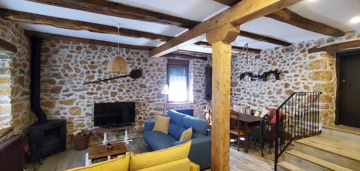 Casa Rural Carmen Luna - Housity