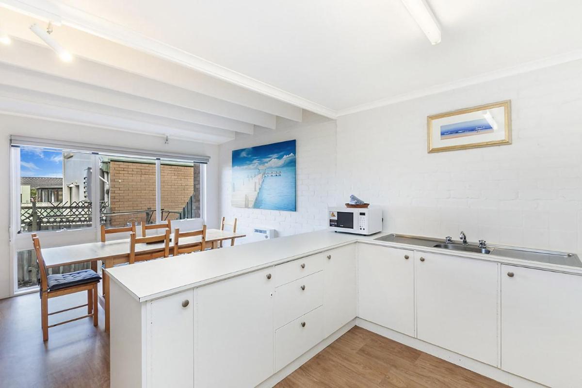 Beach Terrace 4 - Housity