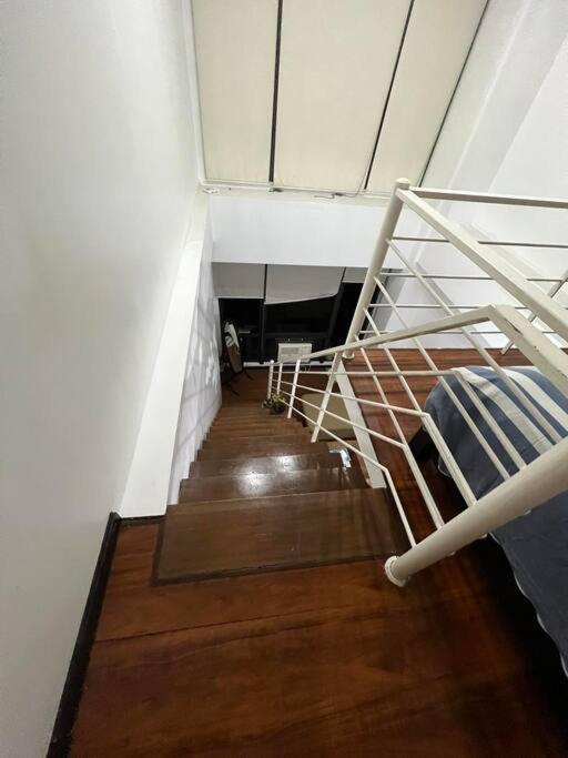 Cozy 1 Bedroom Loft in Gramercy Makati - Hizvo