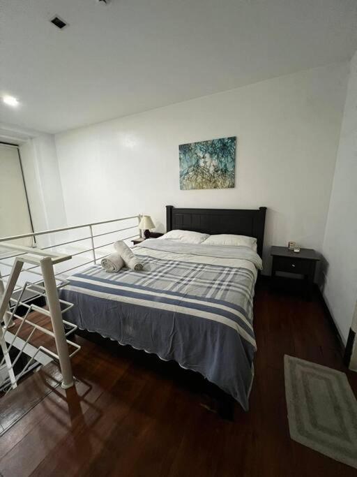 Cozy 1 Bedroom Loft in Gramercy Makati - Hizvo