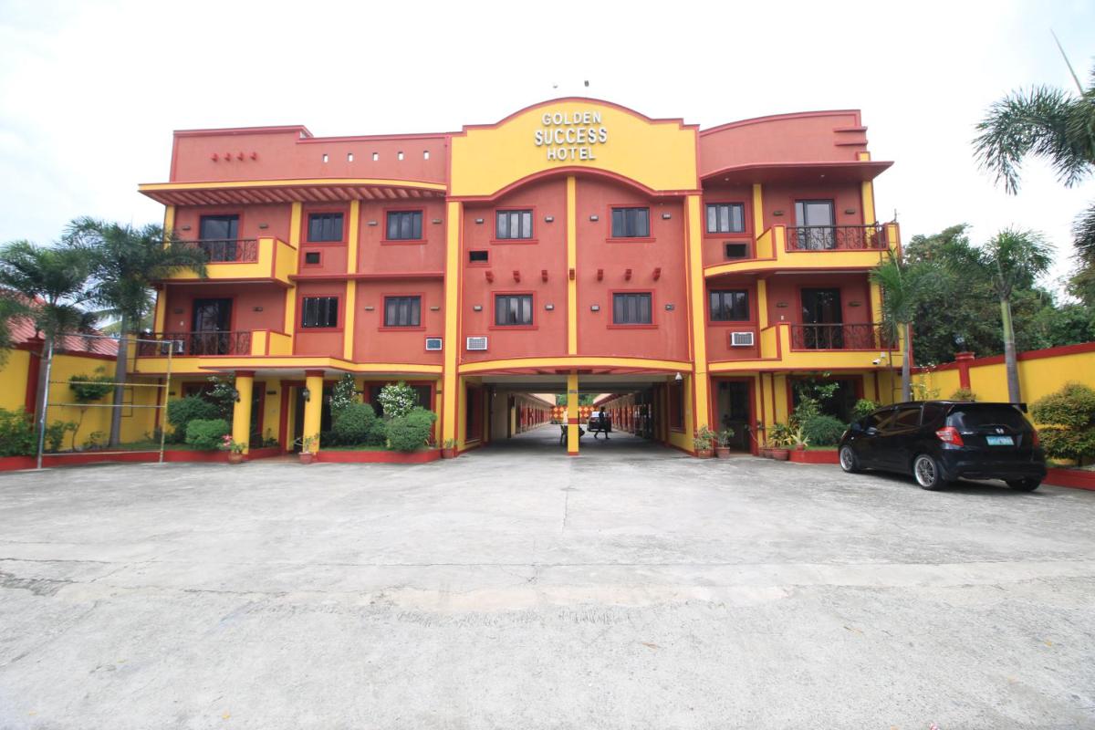 Suitetrails - Golden Success Hotel II