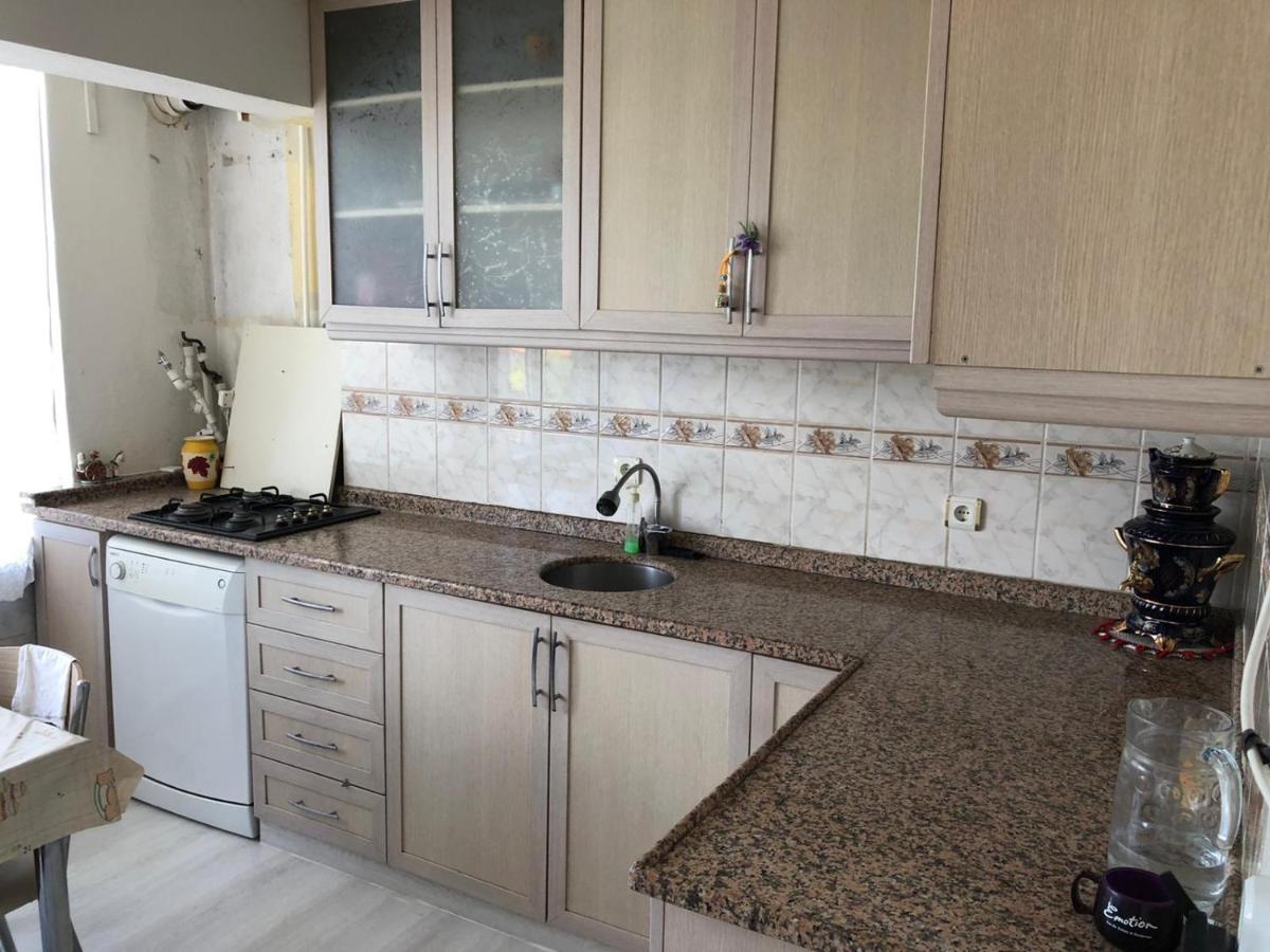 Kvartira 2 1 s vidom na proliv - Housity