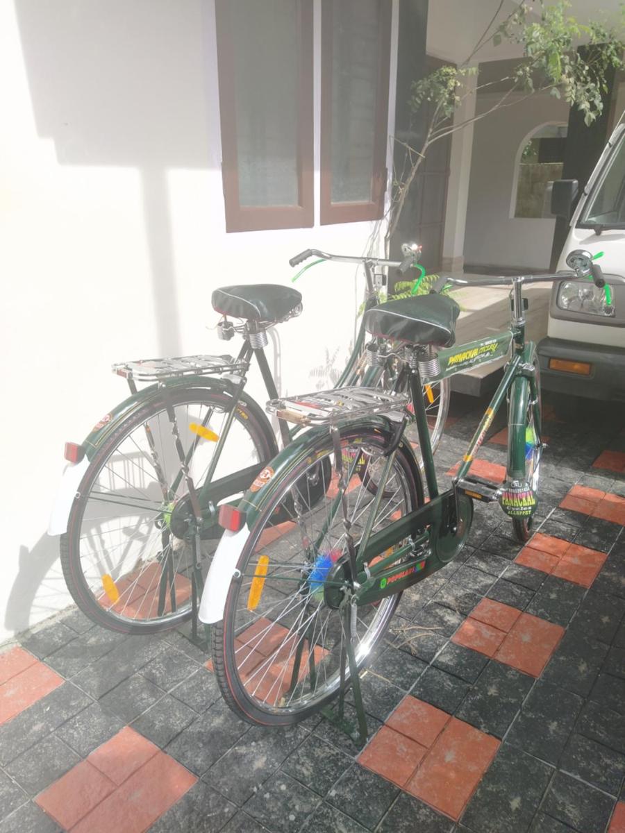 Paradise Inn Guest House - Housity