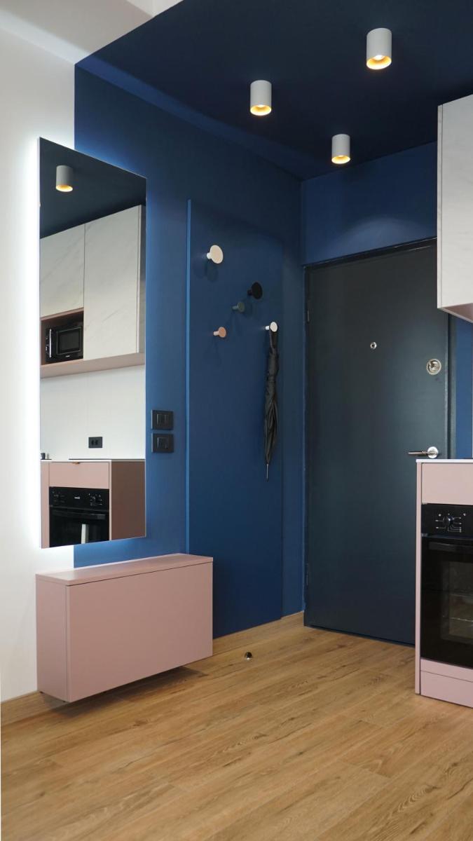 Blue Sunnyside Studio - Central Location - Housity