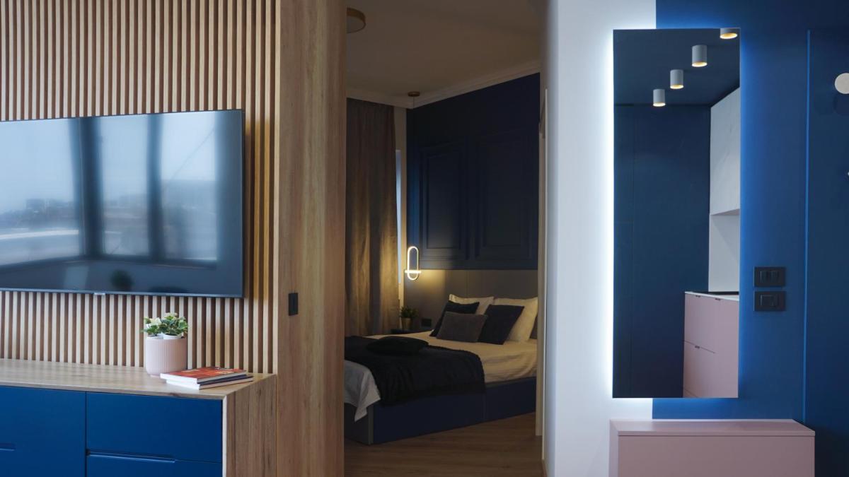 Blue Sunnyside Studio - Central Location - Housity