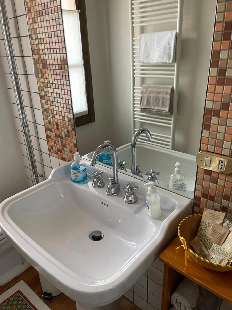 Dimora Fiorita Junior My Holiday Home - Housity